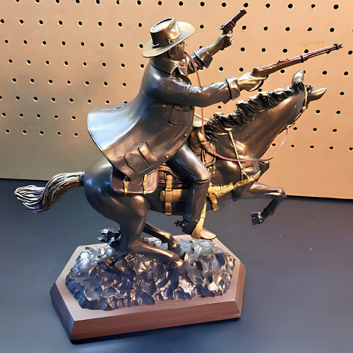 Scultura carica eroica - , john